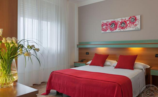 Фото отеля Europeo Hotel