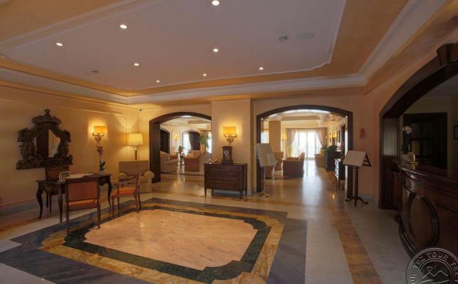 Фото отеля San Pietro Grand Hotel