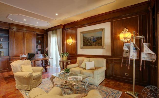 Фото отеля San Pietro Grand Hotel
