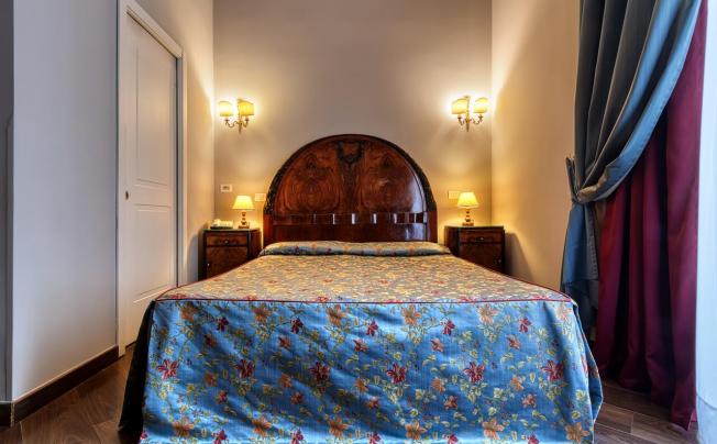 Фото отеля DECUMANI HOTEL DE CHARME
