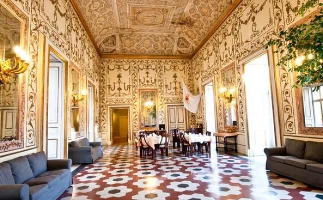 Фото отеля DECUMANI HOTEL DE CHARME