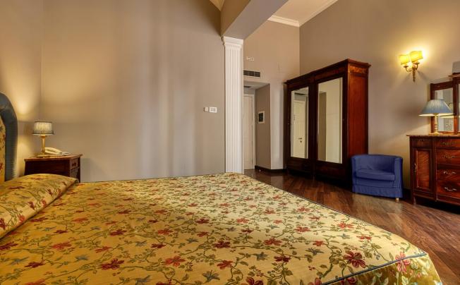 Фото отеля DECUMANI HOTEL DE CHARME