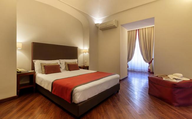 Фото отеля DECUMANI HOTEL DE CHARME