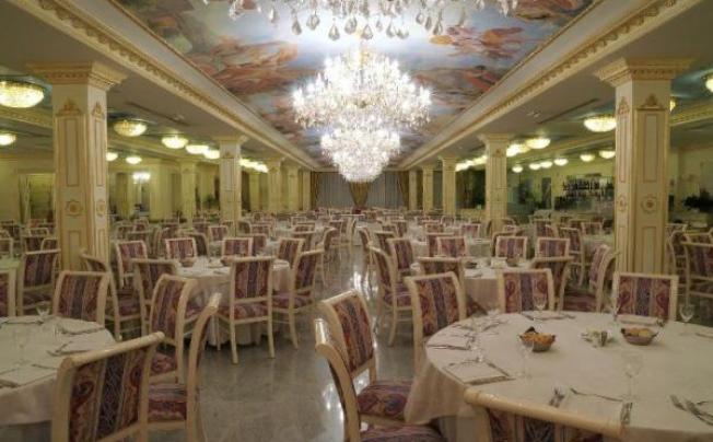 Фото отеля Alexander Palace Hotel