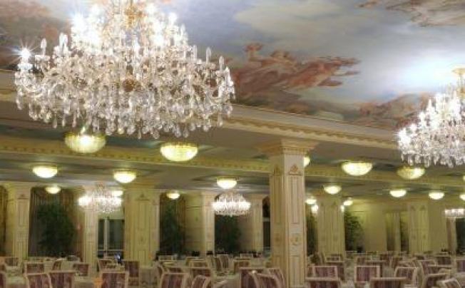 Фото отеля Alexander Palace Hotel
