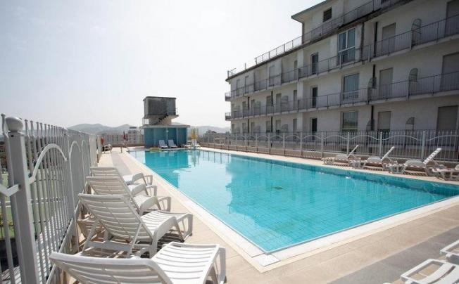 Фото отеля Alexander Palace Hotel
