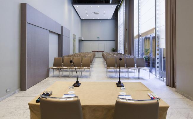 Фото отеля NH Torino Lingotto Congress
