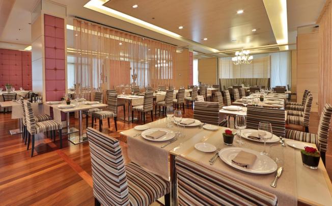 Фото отеля UNAHOTELS Expo Fiera Milano