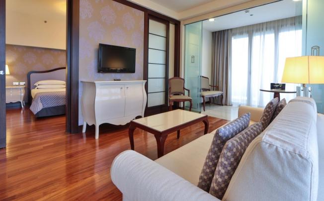 Фото отеля UNAHOTELS Expo Fiera Milano