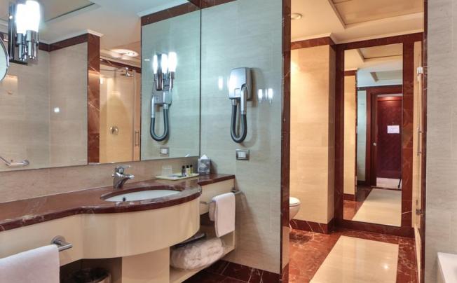 Фото отеля UNAHOTELS Expo Fiera Milano