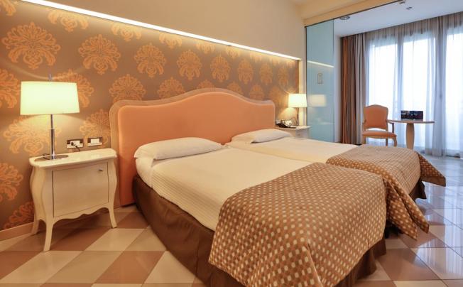 Фото отеля UNAHOTELS Expo Fiera Milano