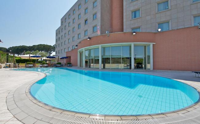 Фото отеля Novotel Roma Est