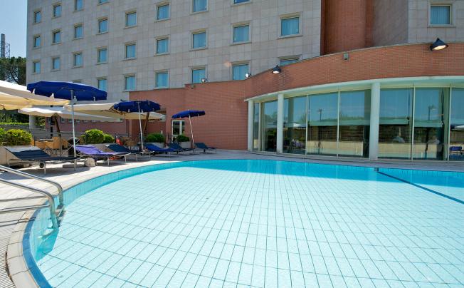 Фото отеля Novotel Roma Est