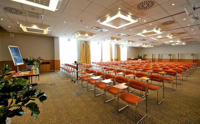 Фото отеля Novotel Roma Est