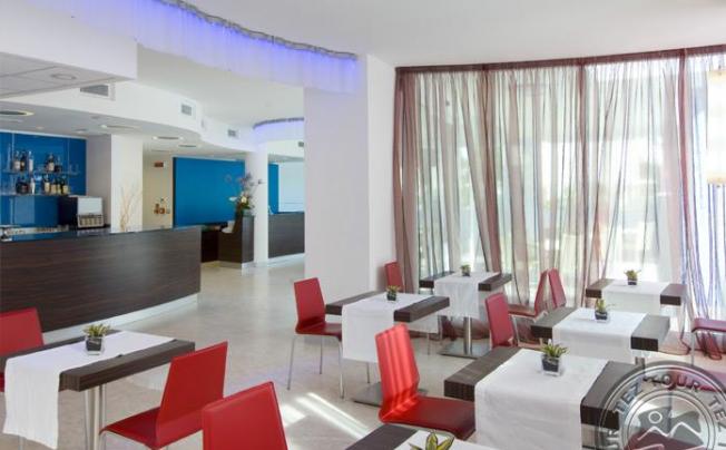 Фото отеля Mercure Lungomare