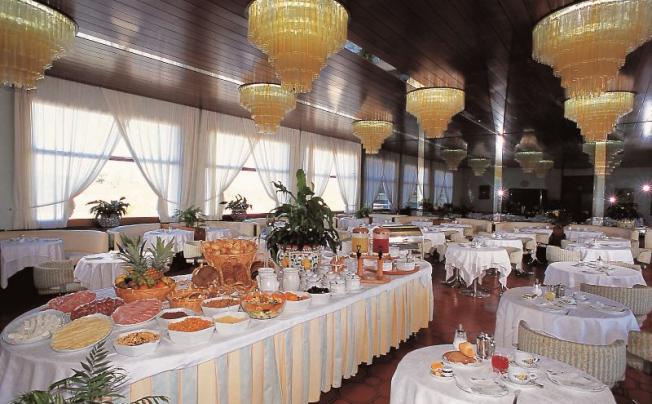 Фото отеля MIONI ROYAL SAN 