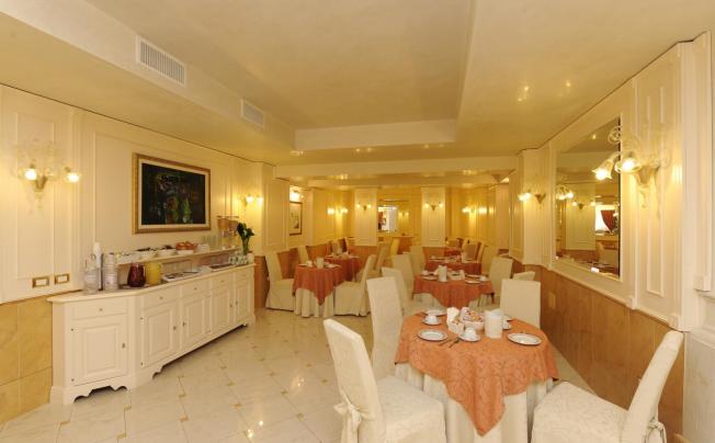 Фото отеля Hotel Villa Rosa