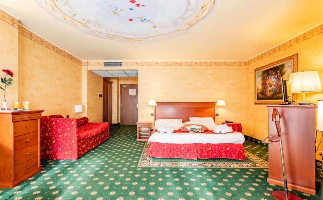 Фото отеля Cristallo Hotel