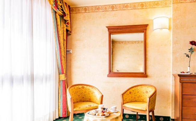 Фото отеля Cristallo Hotel