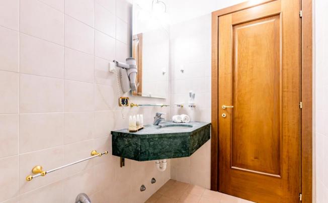 Фото отеля Cristallo Hotel