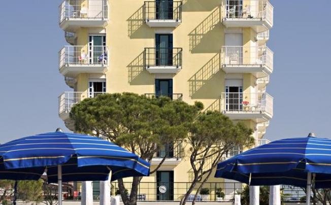 Фото отеля Termini Beach Hotel & Suites