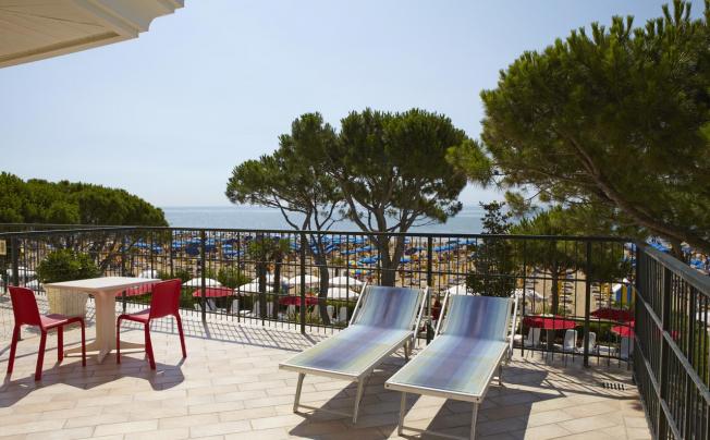 Фото отеля Termini Beach Hotel & Suites