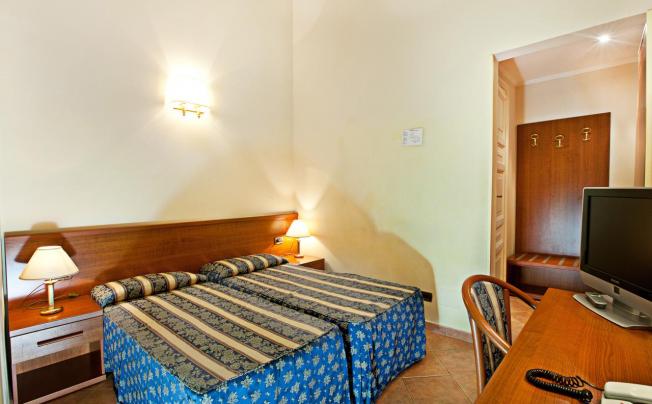 Фото отеля Augustea Hotel