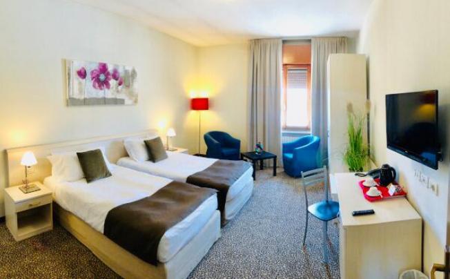 Фото отеля Antony Palace Hotel