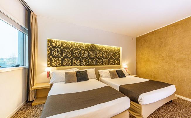 Фото отеля Antony Palace Hotel