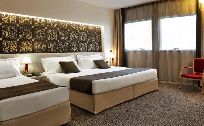 Фото отеля Antony Palace Hotel
