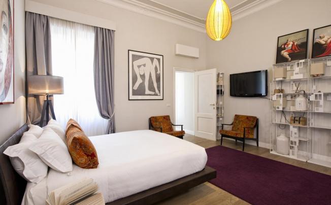 Фото отеля INDEPENDENT SUITES