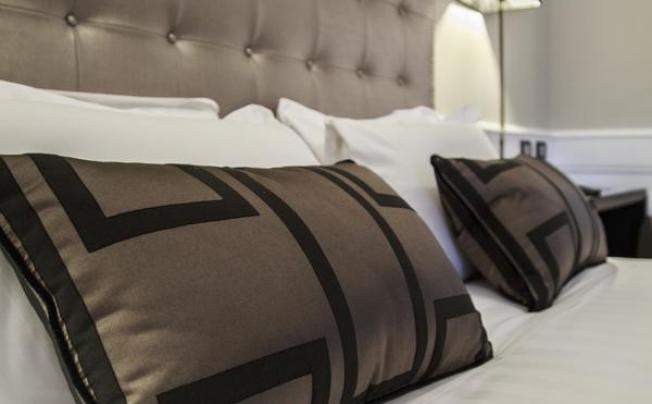 Фото отеля INDEPENDENT SUITES