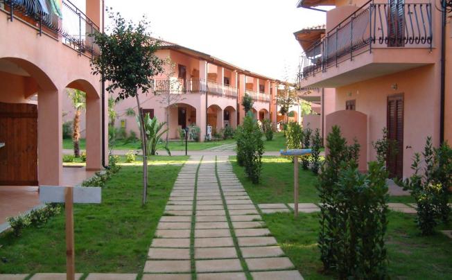 Фото отеля TH Porto Ada Village