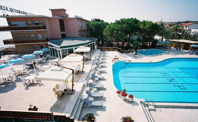 Фото отеля Numana Palace Hotel