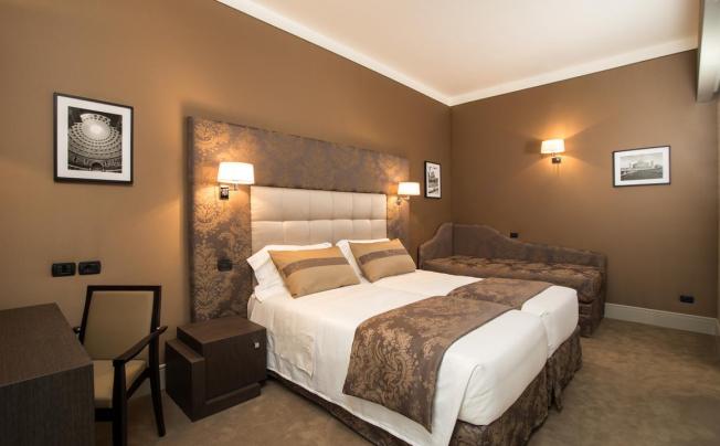 Фото отеля Monti Palace Hotel