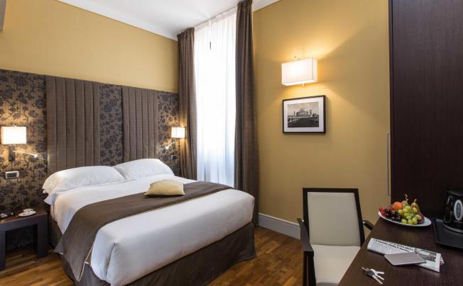 Фото отеля Monti Palace Hotel