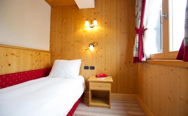 Фото отеля Chalet Funivia Hotel