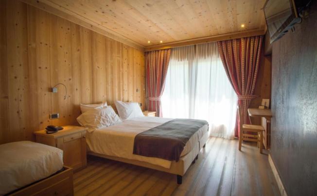 Фото отеля Chalet Funivia Hotel