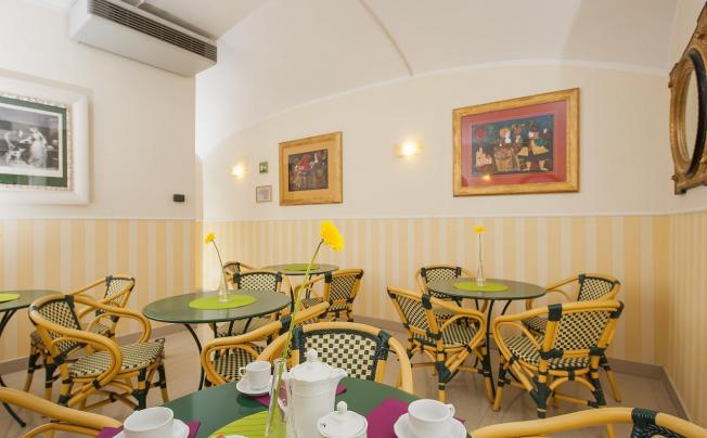 Фото отеля Hotel Des Artistes