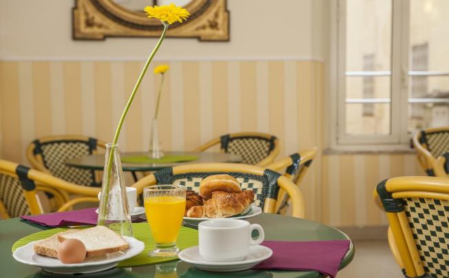 Фото отеля Hotel Des Artistes