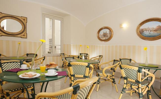 Фото отеля Hotel Des Artistes