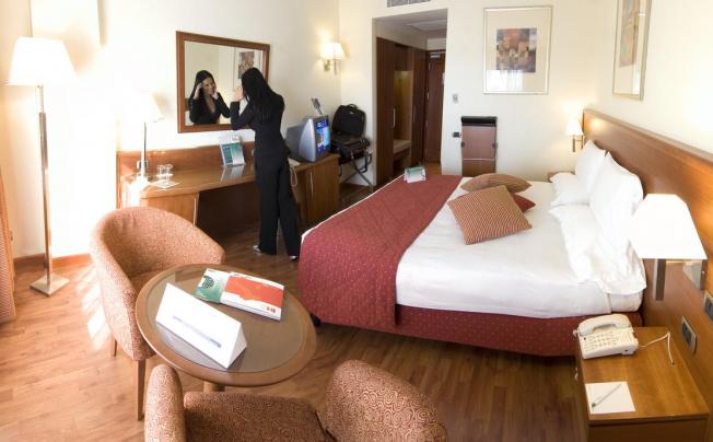 Фото отеля Holiday Inn Cagliari