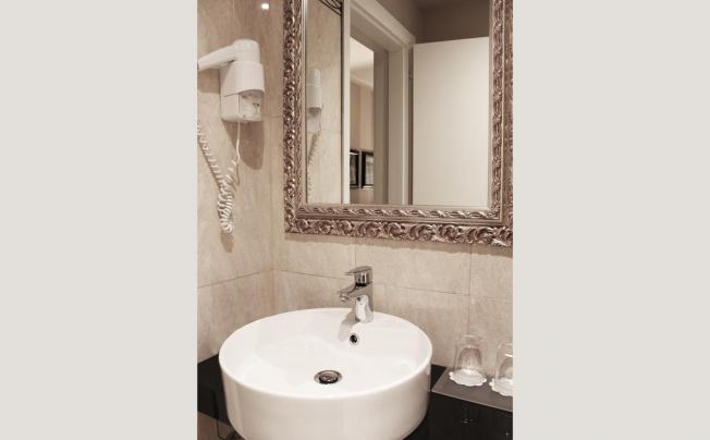 Фото отеля Diplomat C-Hotels