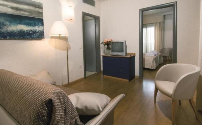 Фото отеля Uappala Hotel Cruiser