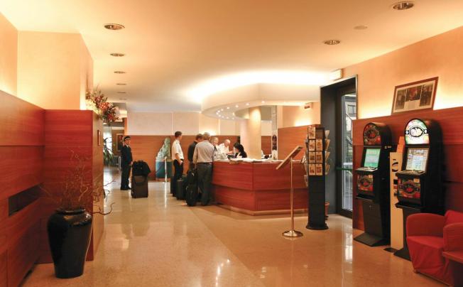 Фото отеля Best Western Hotel Cavalieri Della Corona