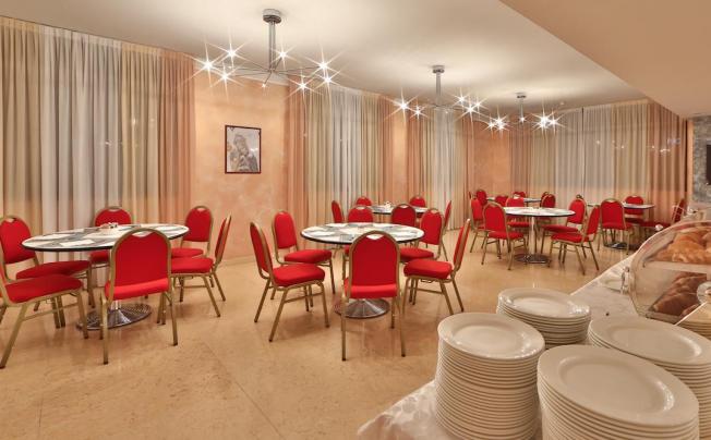 Фото отеля Best Western Hotel Cavalieri Della Corona