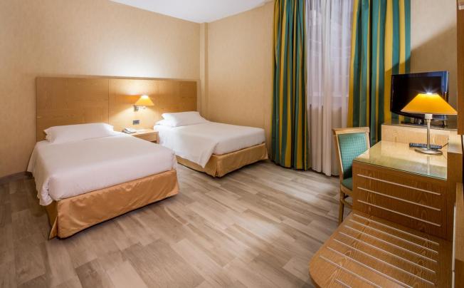 Фото отеля Best Western Hotel Cavalieri Della Corona