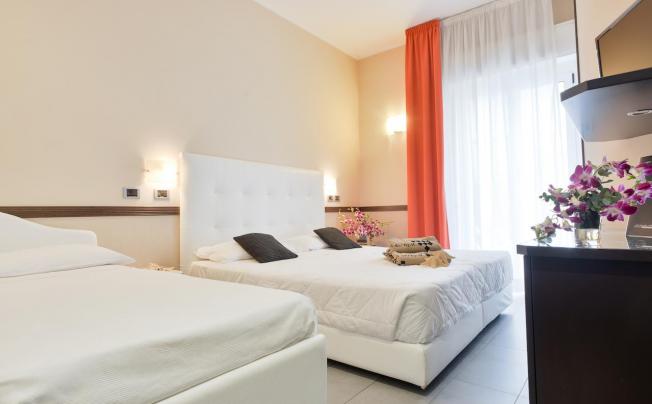 Фото отеля Derby Hotel Rimini
