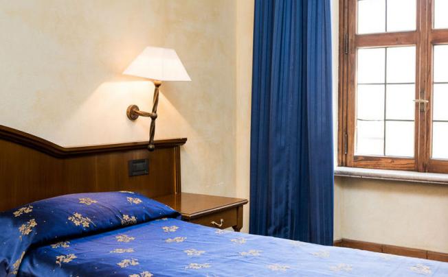 Фото отеля Columbus Hotel