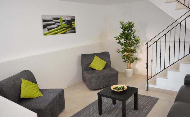 Фото отеля Residence green apartment